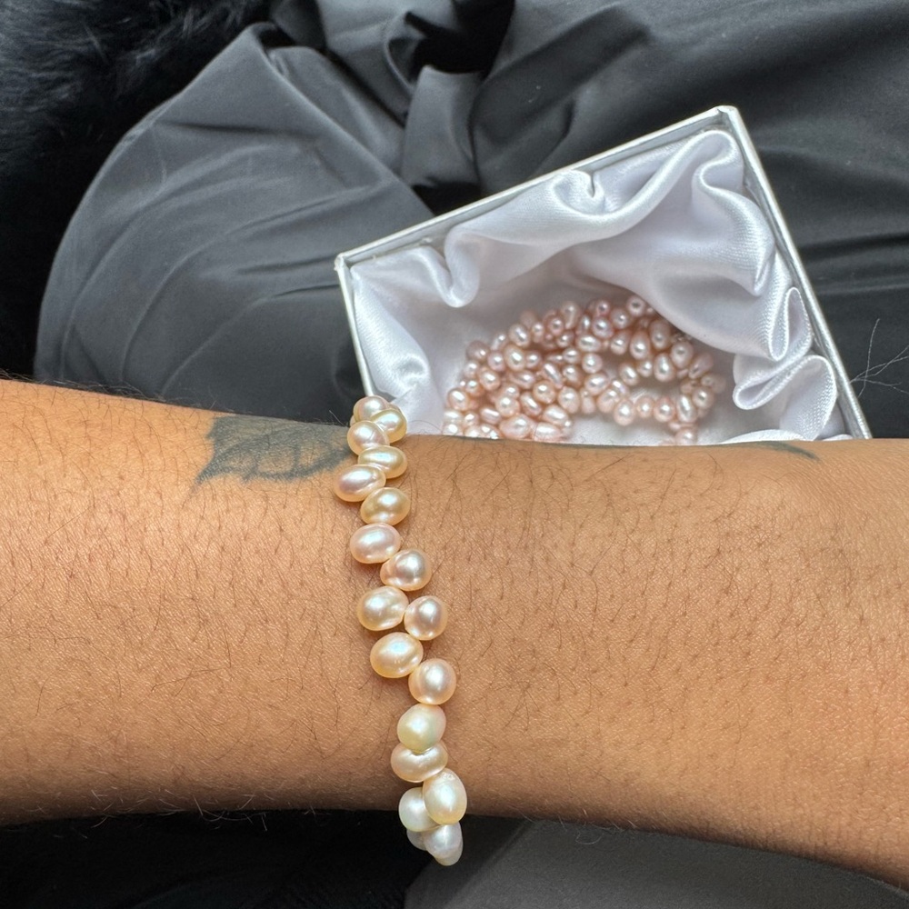 Freshwater Pink Pearl Necklace &
Bracelet Set Real Pearls